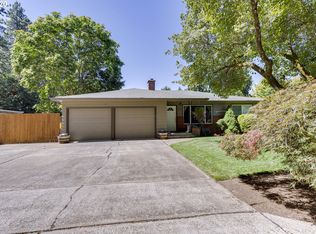 919 N Maple Ln, Canby, OR 97013