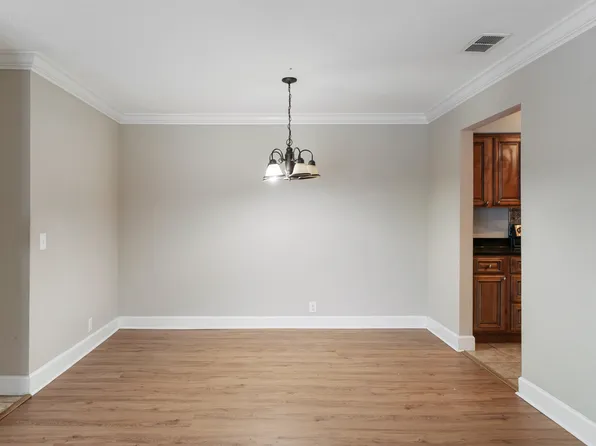 2503 Demere Rd APT 6, Saint Simons Island, GA 31522