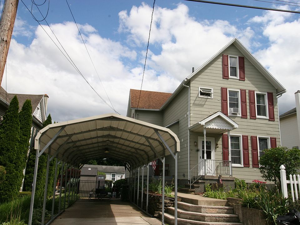 Beautiful home with extra large car port