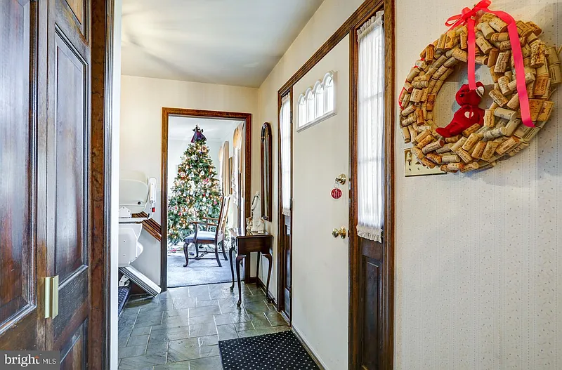 Thumbnail 18