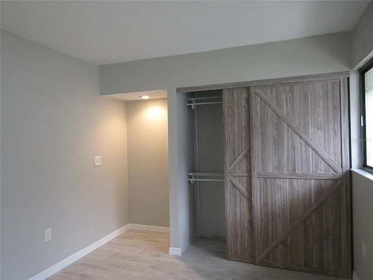 3553 Longmeadow #27 — Photo 11