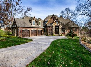 204 Saint Andrews Dr, Knoxville, TN 37934