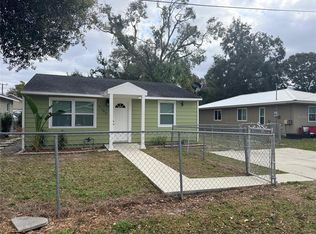 2105 11th St W, Bradenton, FL 34205