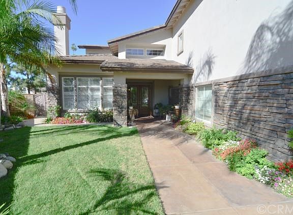2nd image of 2421 Elizabeth Ct