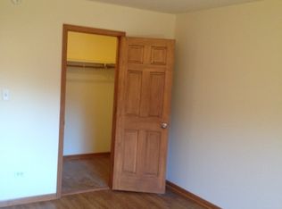 634 Carroll Sq APT 2W, Elk Grove Village, IL 60007
