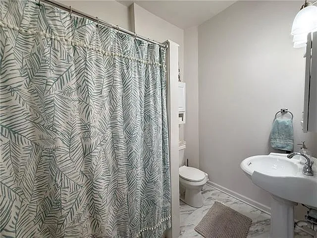 7831 Plum St — Photo 27