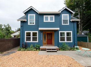 8604 NE Beech St #B, Portland, OR