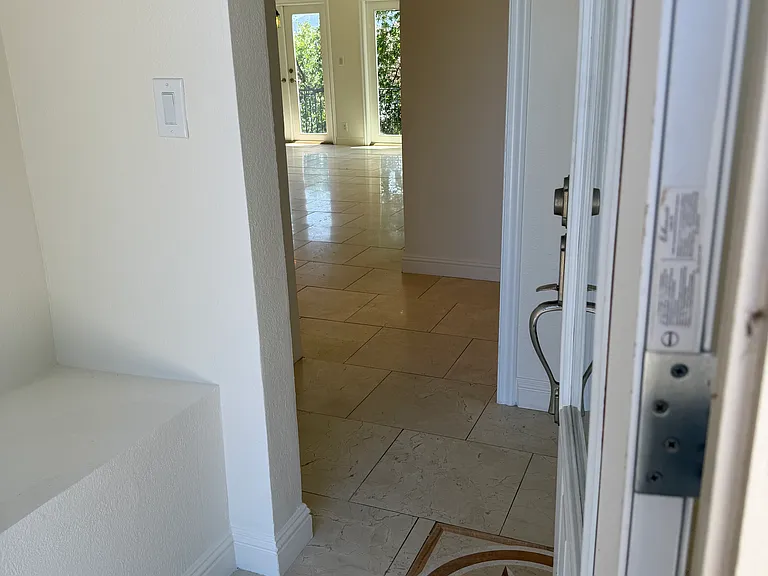 1320 El Curtola Blvd #A — Photo 1