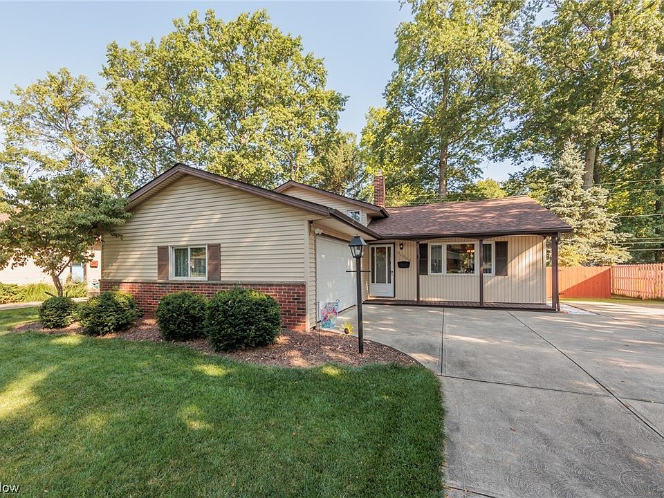 1st image of 24294 Vincent Dr