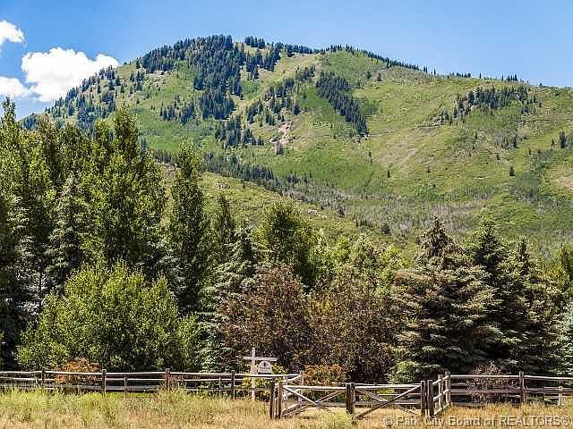 1st image of 2676 Meadow Creek Dr #5