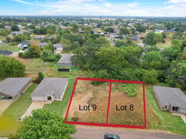 8 Outboard Dr, Mabank, TX 75156