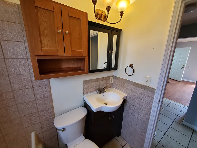 99 N Hampton Rd #D — Photo 8