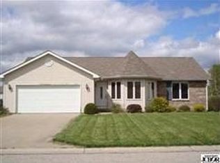 1102 Cottage Cir, Seymour, IN 47274