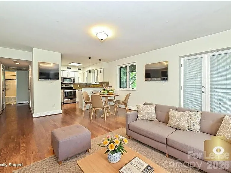 2441 Vail Ave #C4 — Photo 8