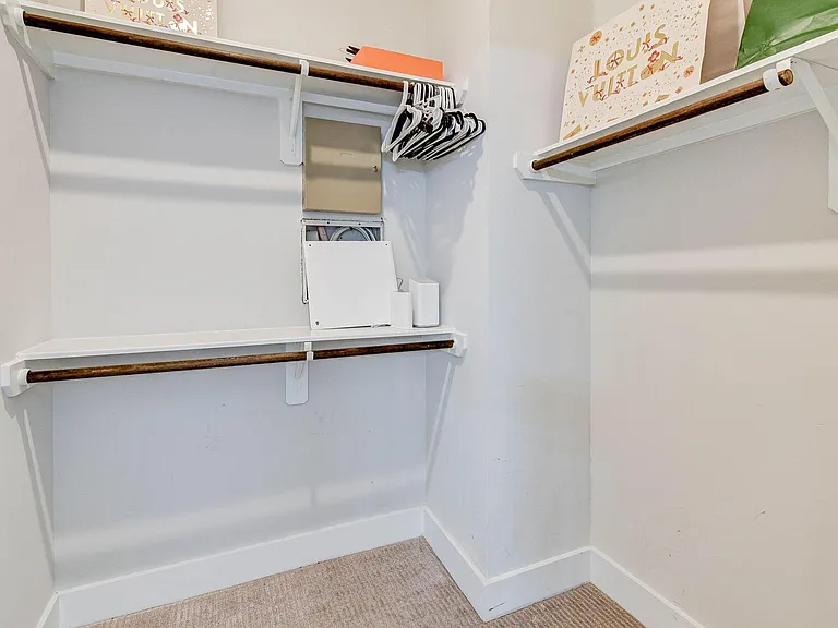 5857 Dolores St — Photo 37