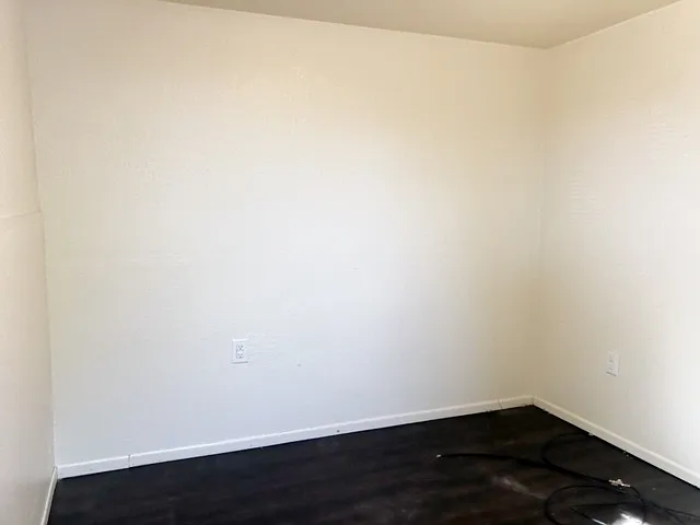 1335 Hyder St — Photo 20