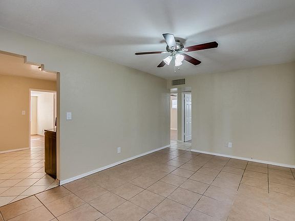 5th image of 8230 N 27th Ave