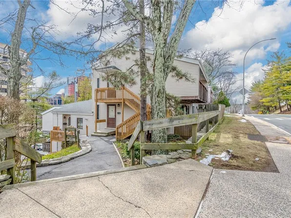 20 Hillside Terrace #C, White Plains, NY 10601