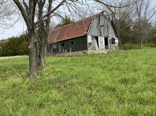 Crabtree Ave, Warsaw, MO 65355