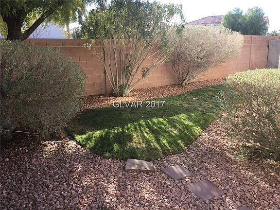 2nd image of 987 Leadville Meadows Dr #0