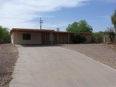 1st image of 7509 N Heathcliff Ave