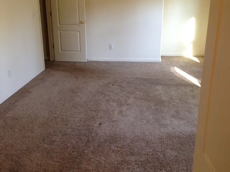 1268 Hillcrest St — Photo 8