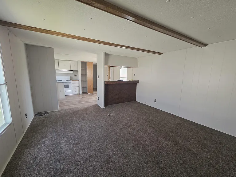 2524 Commonwealth Dr #39 — Photo 2