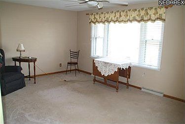 4th image of 6037 Tam O Shanter Dr