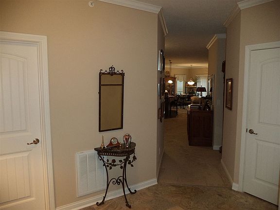 3rd image of 1841 Riverpointe Ct APT 1