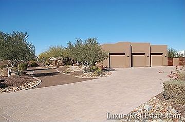 3rd image of 7020 W Calle Lejos