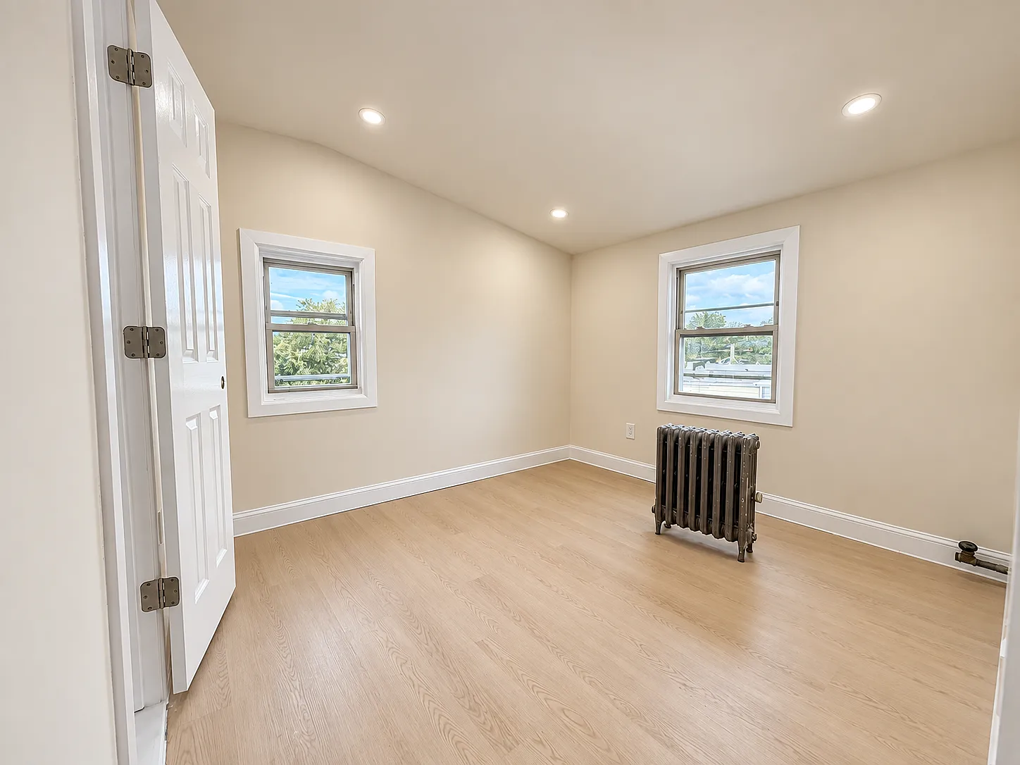 1 bed, 500 sqft, $2,400 — Photo 3