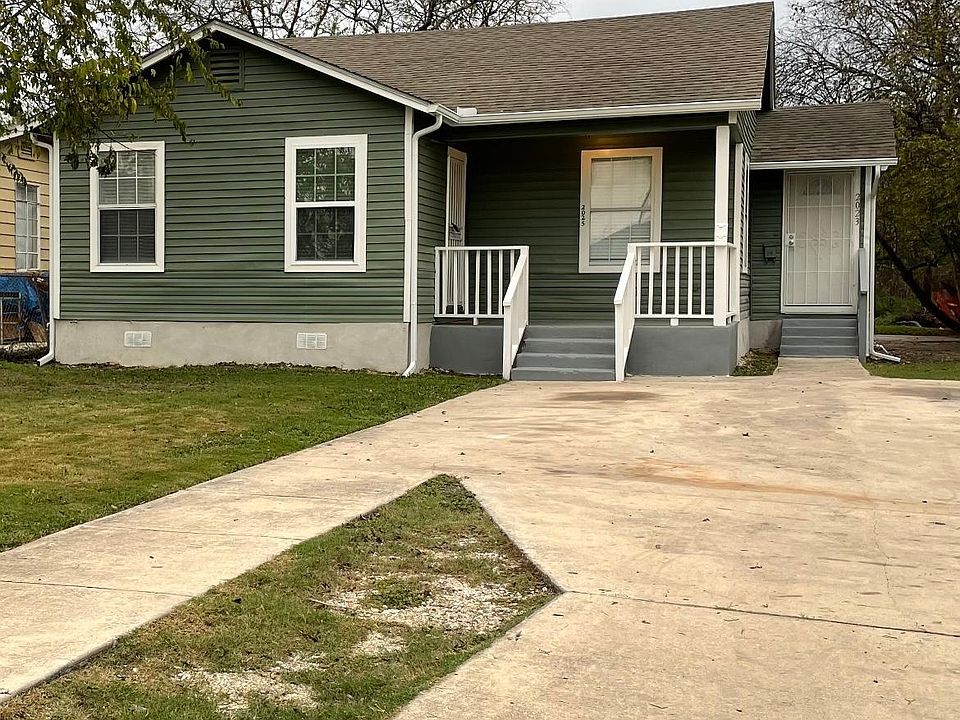 1st image of 2025 Texas Ave #A