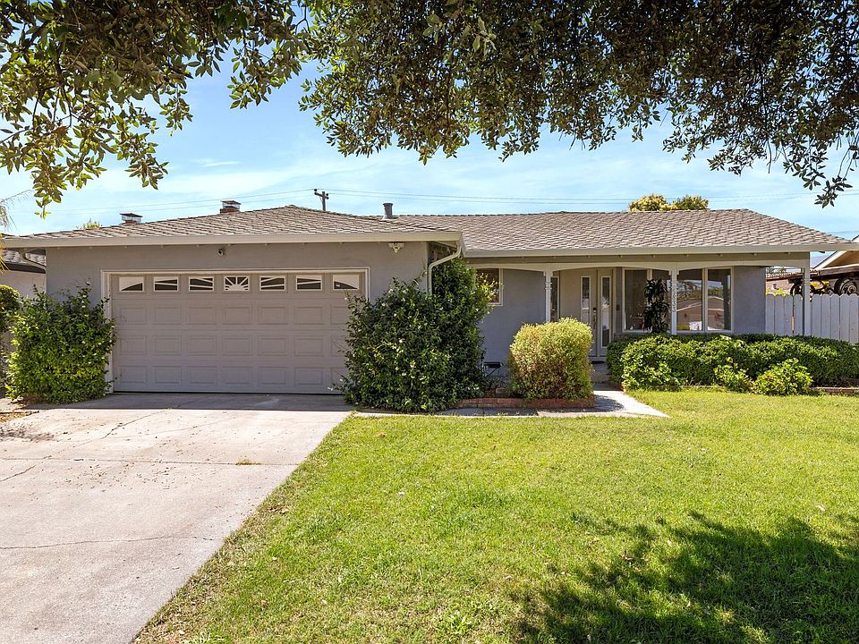1st image of 5833 Arapaho Dr