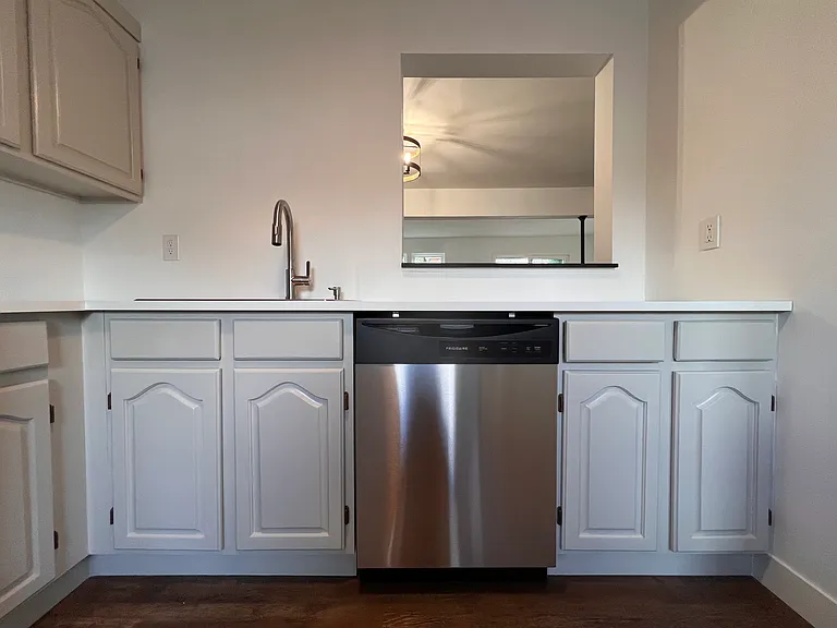 524 Saracino Dr — Photo 15