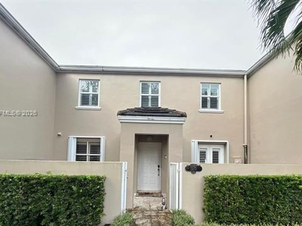 1st image of 5570 SW 70th Pl S #Townhouse 5570
