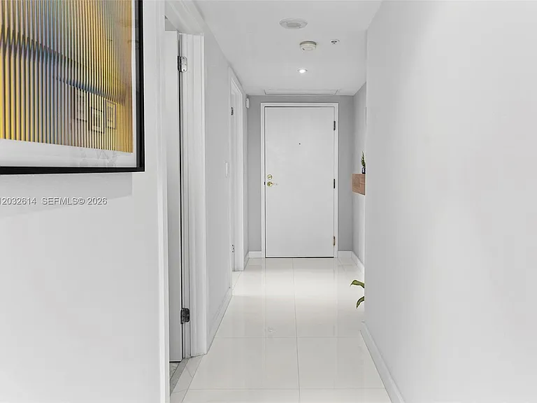 800 Claughton Island Dr #505 — Photo 34