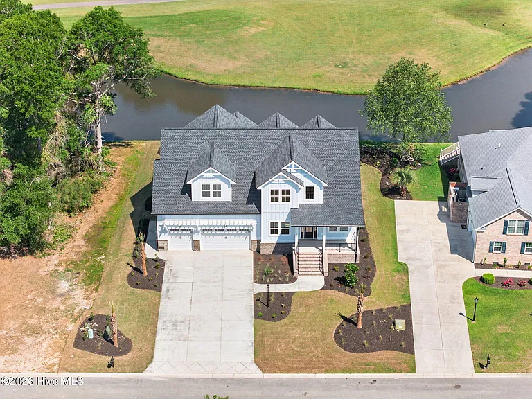474 S Middleton Dr NW — Photo 2