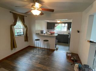 5855 Nicholson St FLOOR 2, Pittsburgh, PA 15217