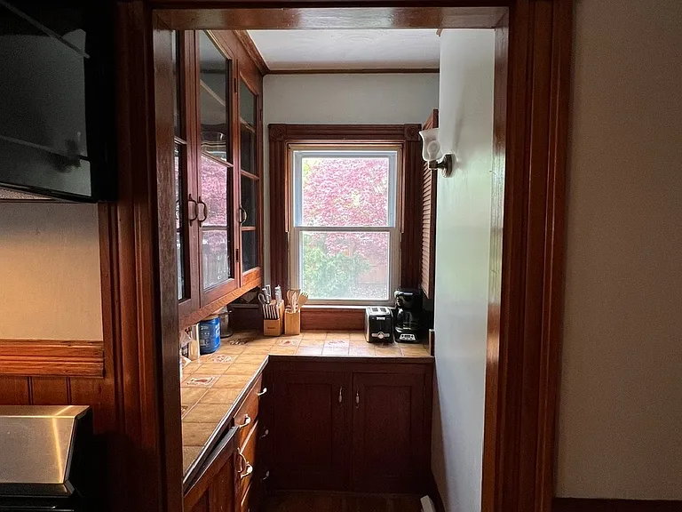25 W Warwick Ave — Photo 9
