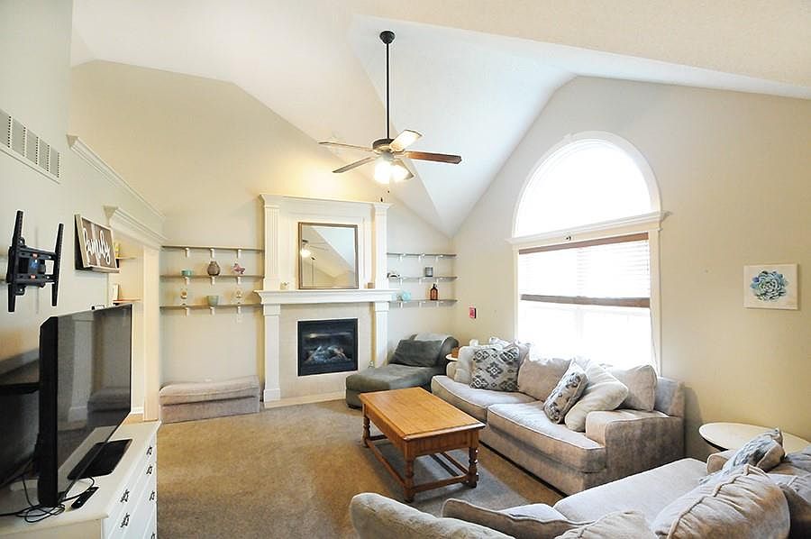 615 SW Joseph Cir, Grain Valley, MO 64029 MLS 2455850 Zillow
