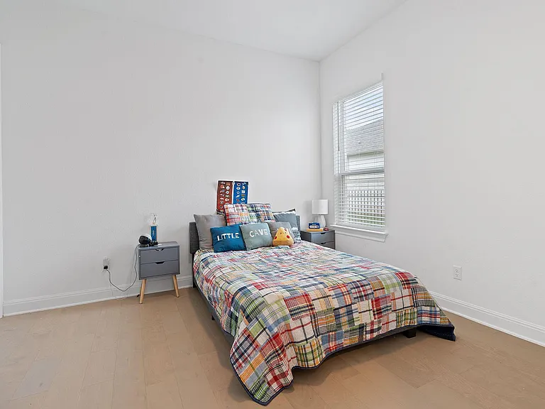 309 Pear Tree Ln — Photo 35