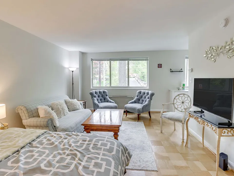 2710 Macomb St NW #3-ID1546421P