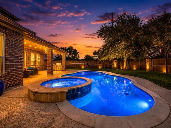 5703 Fulshear Plantation Dr, Fulshear, TX 77441
