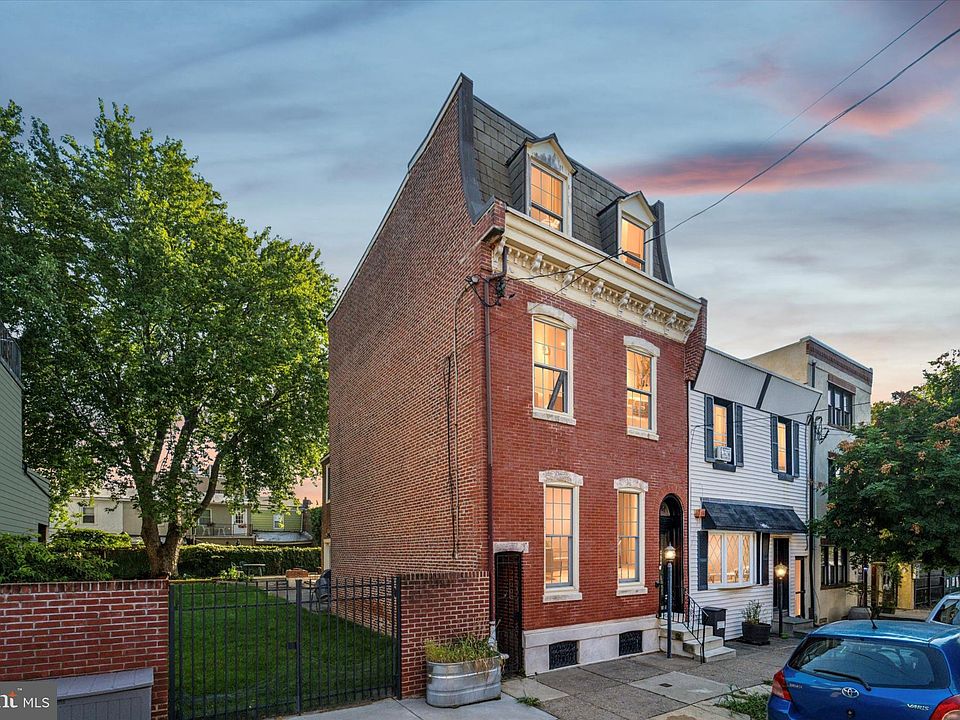 1st image of 2057-61 E Dauphin St