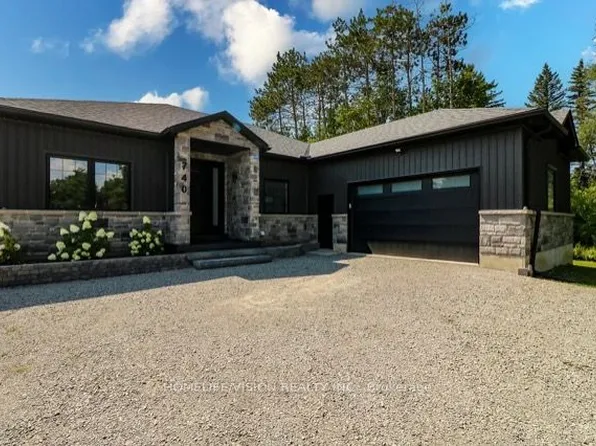 740 Midland Ave, Tay, ON L0K 1R0