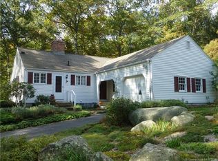 58 Whalehead Rd, Gales Ferry, CT 06335