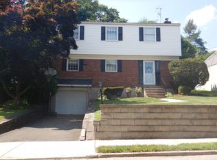 151 Walnut Ln, Ambler, PA 19002