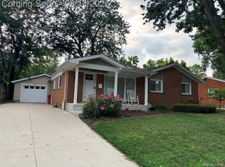 1341 Catalpa Dr, Rochester, MI 48307