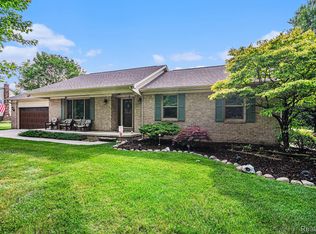 9300 Clippert St, Taylor, MI