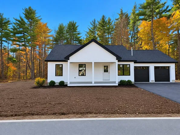 86 Spring Street, Farmington, NH 03835